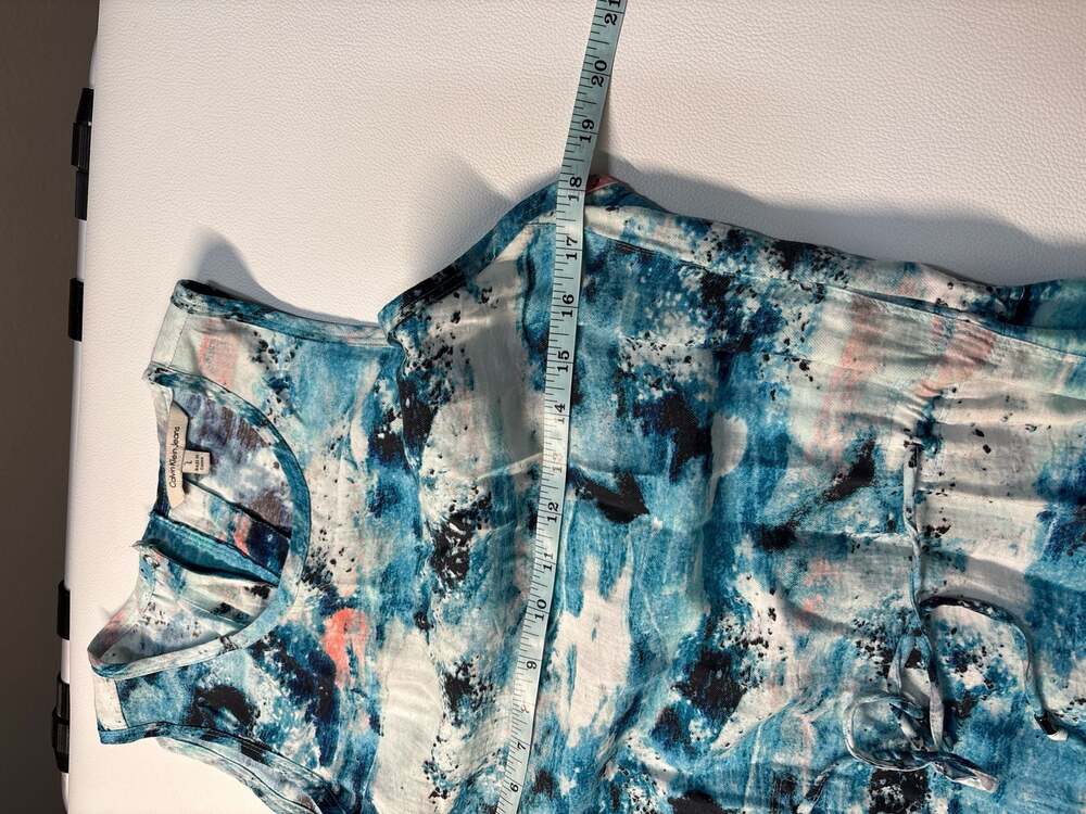 Calvin Klein Jeans Sleeveless Watercolor Ripple Print Drawstring Waist Dress - Picture 6 of 11